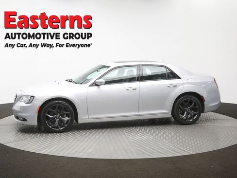 Used 2023 Chrysler 300 S RWD image 61