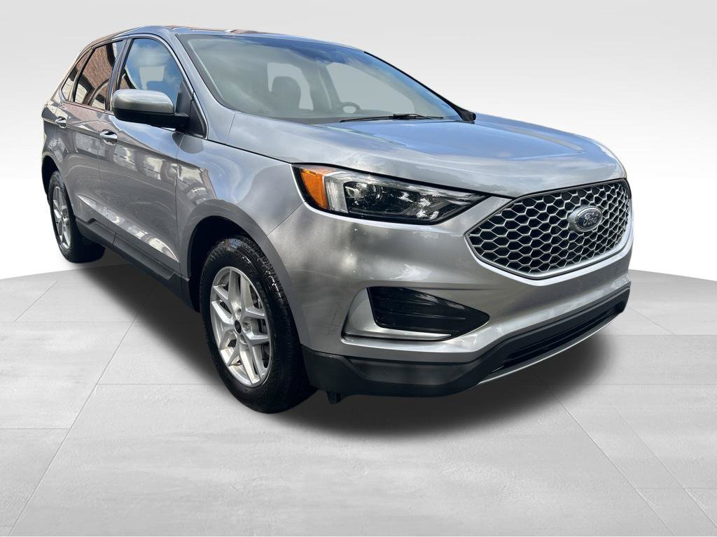 Used 2024 Ford Edge SEL AWD/4WD image 8