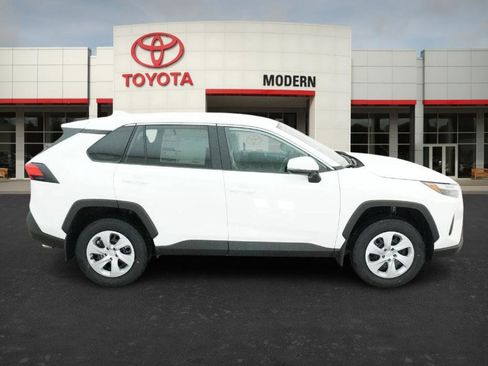 New 2025 Toyota RAV4 LE image 25