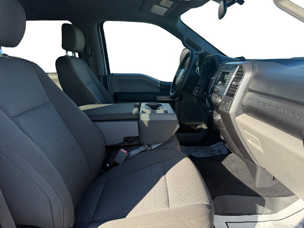 Used 2019 Ford F250 XLT w/ Snow Plow Prep Package AWD/4WD image 38