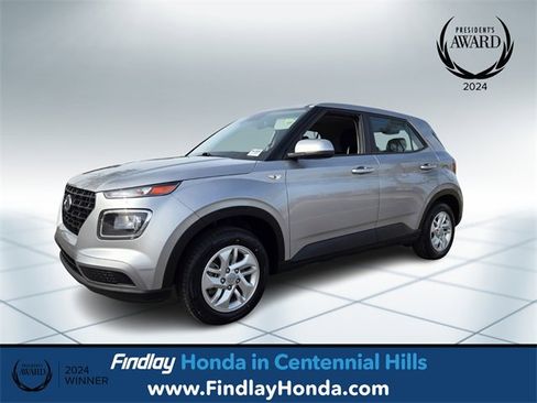 Used 2024 Hyundai Venue SE image 1