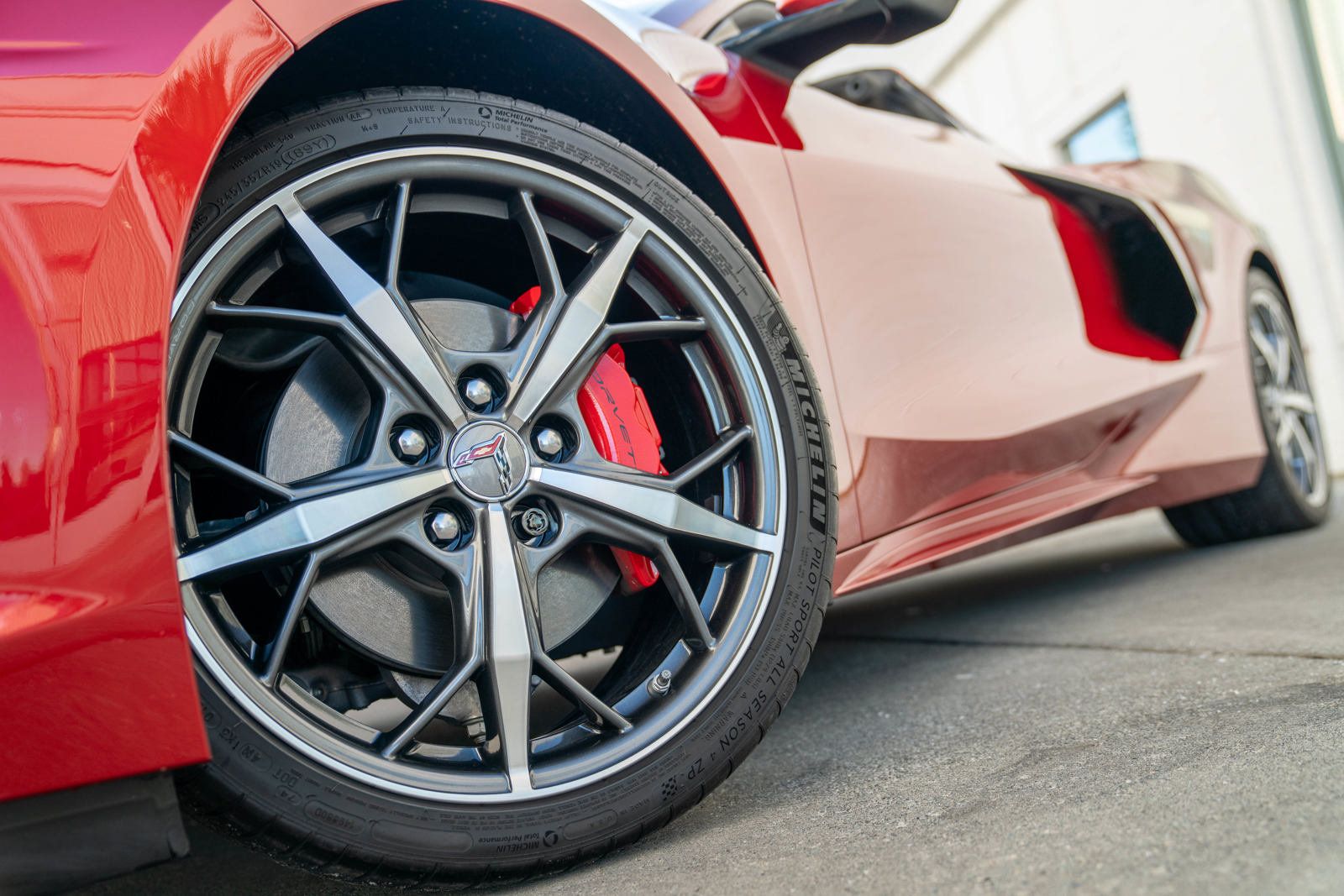 Used 2021 Chevrolet Corvette Stingray Premium Cpe w/ LPO, Roadside Safety Package RWD image 4