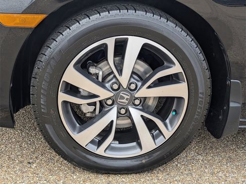 Certified 2023 Honda Odyssey Touring image 9