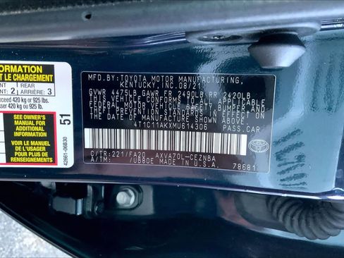 Used 2021 Toyota Camry LE FWD image 29