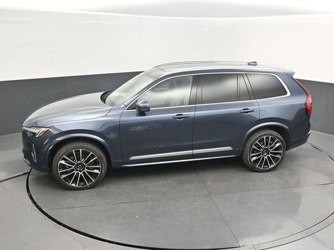 New 2026 Volvo XC90 B6 Plus w/ Protection Package Premier AWD/4WD image 23