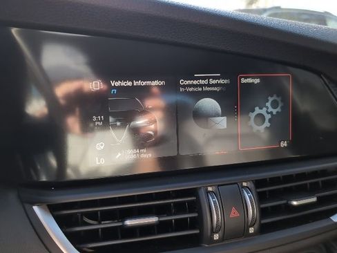 Used 2020 Alfa Romeo Giulia Sprint w/ Cold Weather Package image 16