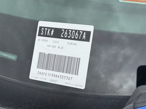 Certified 2024 Honda Civic Touring image 35
