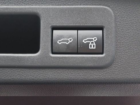 Certified 2025 Toyota 4Runner TRD Sport image 33