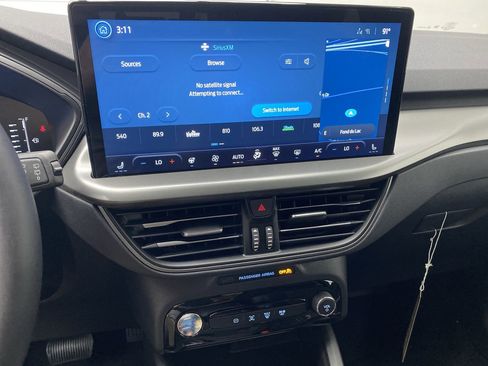 New 2024 Ford Escape PHEV image 16