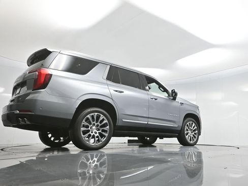 Used 2025 GMC Yukon Denali image 69