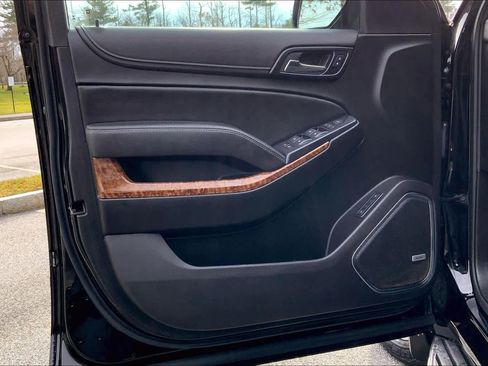 Used 2019 Chevrolet Tahoe Premier image 20