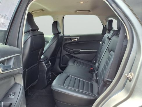 Used 2023 Ford Edge SEL w/ Convenience Package AWD/4WD image 11