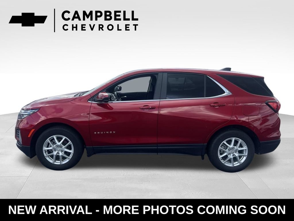 Used 2024 Chevrolet Equinox LT w/ LPO, Floor Liner Package FWD image 2
