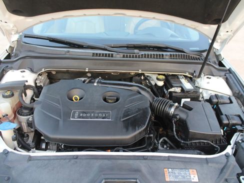 Used 2016 Lincoln MKZ w/ Equipment Group 300A Reserve image 23