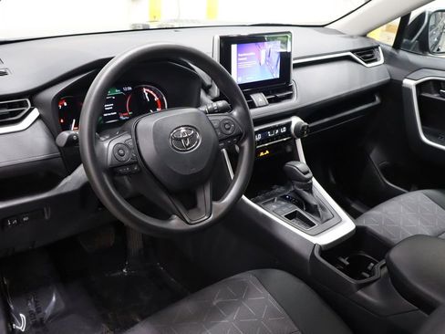 Used 2024 Toyota RAV4 XLE image 22