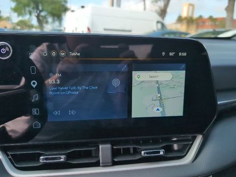 Used 2026 Chevrolet Equinox LT image 14