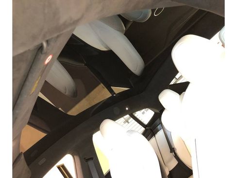 Used 2022 Tesla Model S Plaid image 39