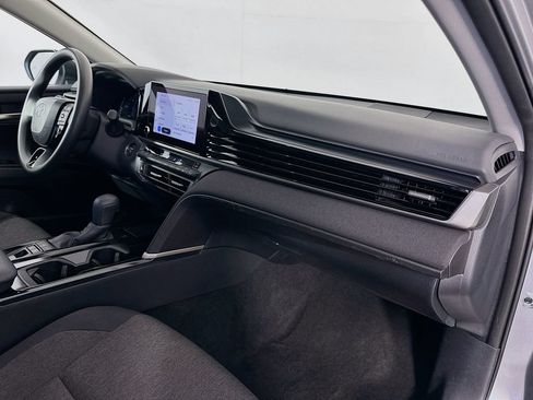 Certified 2025 Toyota Camry LE FWD image 28
