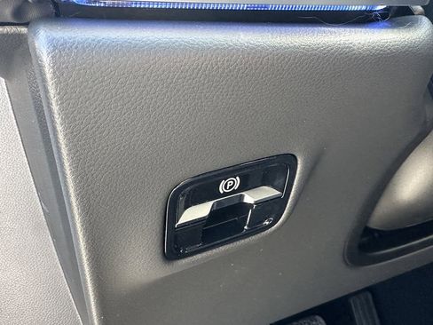 New 2026 Mercedes-Benz E 350 Sedan image 37