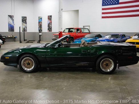 Used 1992 Pontiac Firebird Trans Am image 4