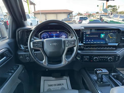 Used 2022 Chevrolet Silverado 1500 ZR2 w/ Technology Package image 20