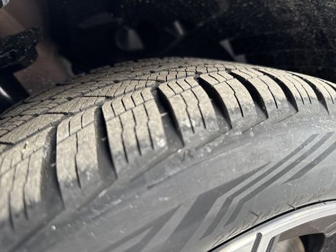 Used 2025 BMW M235i xDrive M235 xDrive w/ Premium Package image 13