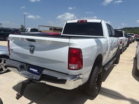 Used 2017 RAM 1500 Classic SLT RWD image 4