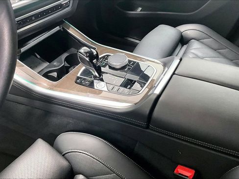 Used 2023 BMW X5 xDrive40i w/ Premium Package image 14