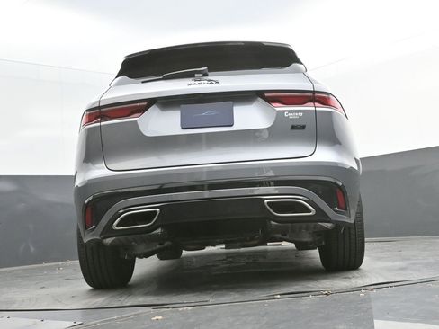 New 2026 Jaguar F-PACE R-Dynamic S AWD/4WD image 40