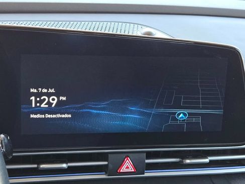 Used 2023 Hyundai Elantra Limited FWD image 21