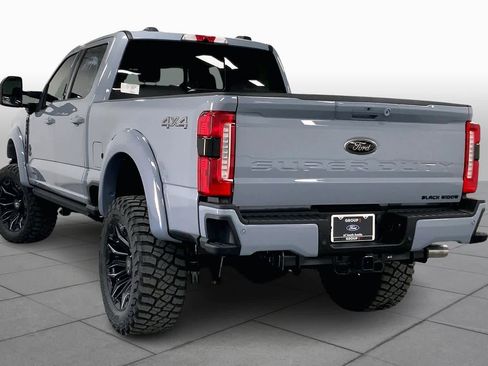 New 2026 Ford F250 Lariat w/ Black Appearance Package image 11
