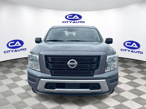 Used 2023 Nissan Titan SV RWD image 11