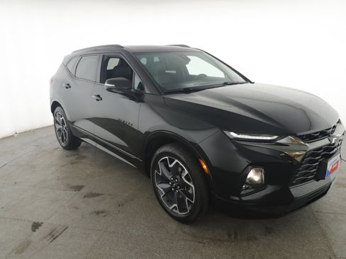 Used 2022 Chevrolet Blazer RS w/ Enhanced Convenience Package image 3