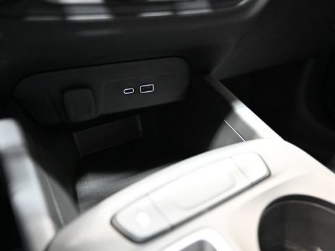 New 2026 Chevrolet Trax RS w/ Driver Confidence Package image 19