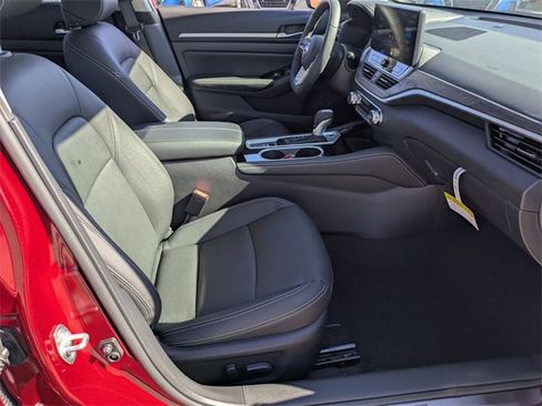 New 2025 Nissan Altima 2.5 SL image 33
