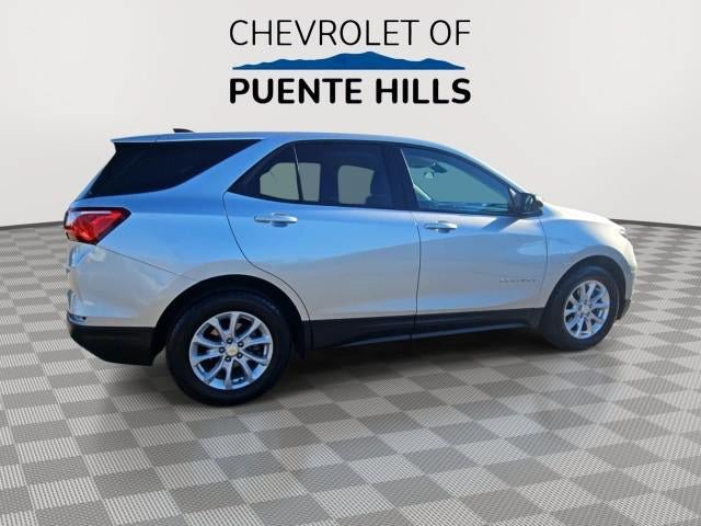 Used 2019 Chevrolet Equinox LS w/ LS Convenience Package FWD image 8