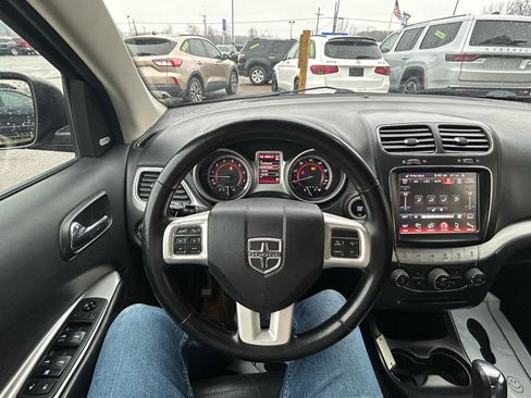Used 2018 Dodge Journey GT image 29