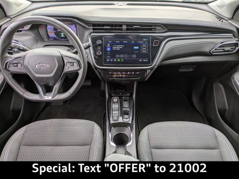 Used 2023 Chevrolet Bolt EUV LT image 16