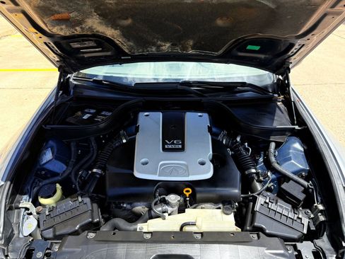 Used 2010 INFINITI G37 Journey w/ Premium Pkg image 40