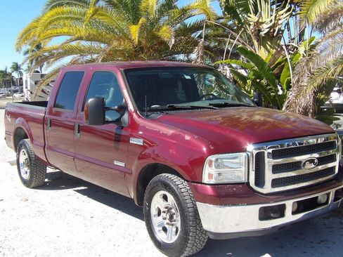 Used 2007 Ford F250 XLT image 11
