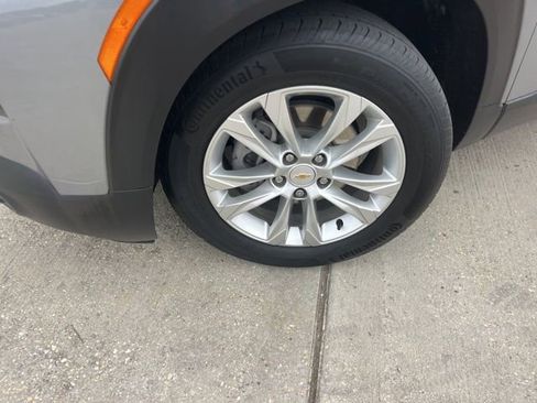 Used 2023 Chevrolet TrailBlazer LS FWD image 28