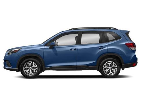 Used 2023 Subaru Forester Premium AWD/4WD image 3