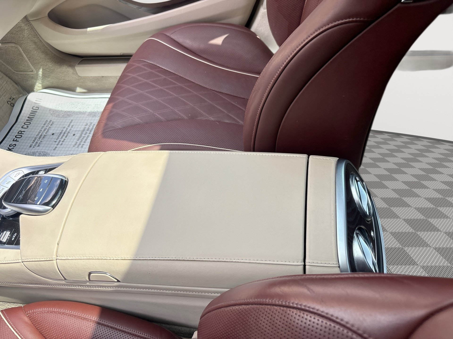 Used 2018 Mercedes-Benz S 560 4MATIC Sedan image 24
