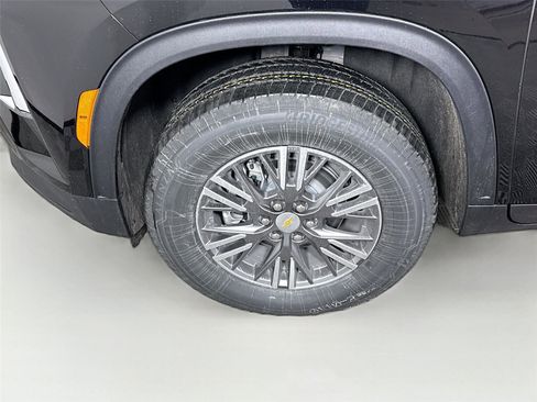 New 2026 Chevrolet Traverse LT w/ Driver Confidence Package image 26