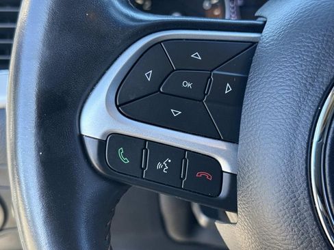 Used 2020 Jeep Compass Latitude image 39