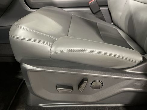 New 2026 Ford Expedition Active AWD/4WD image 18