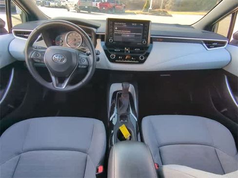 Used 2022 Toyota Corolla SE w/ Carpet Mat Package (TMS) image 19