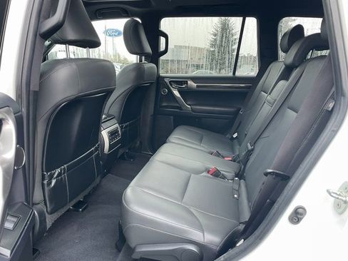 Used 2023 Lexus GX 460 Premium image 17