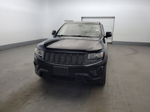 Used 2015 Jeep Grand Cherokee Altitude image 15