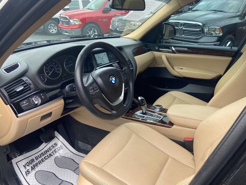 Used 2017 BMW X3 sDrive28i image 10